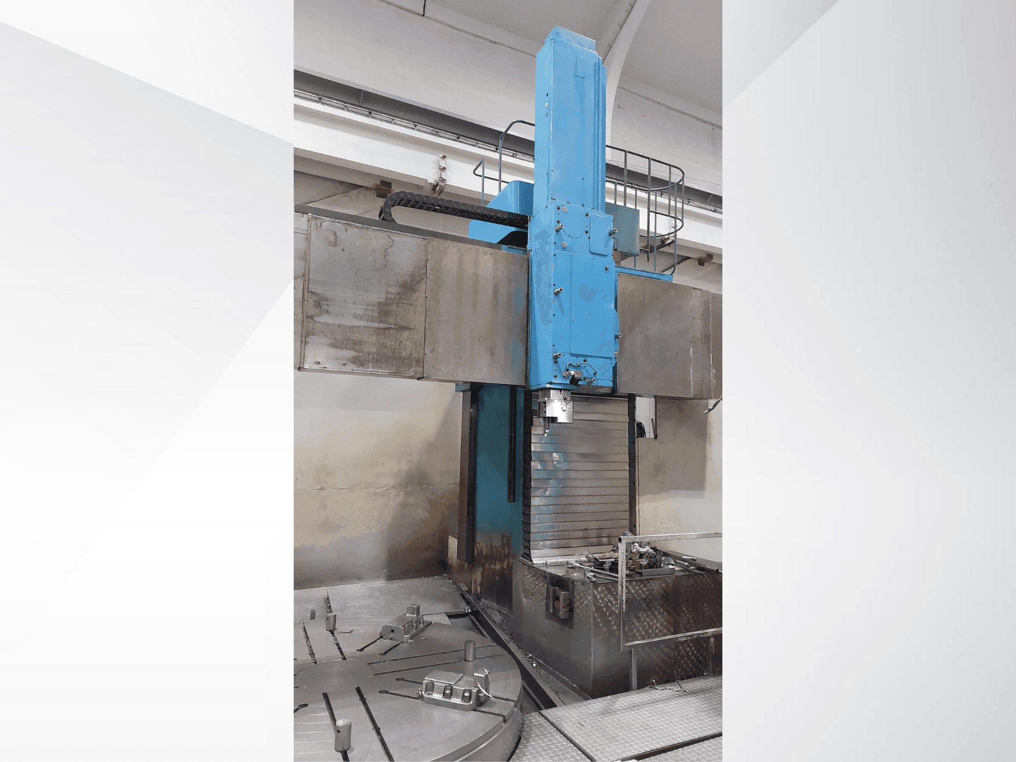 Mašīnas CKD SKJ 25/50 CNC  pretskats