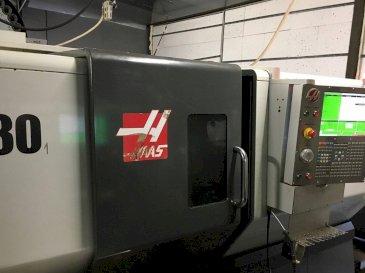 Mašīnas HAAS ST-30  pretskats