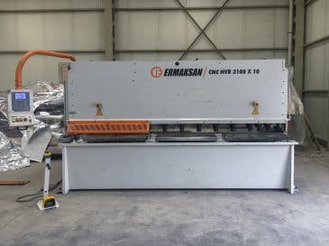 Mašīnas ERMAKSAN CNC HVR 3100x10  pretskats